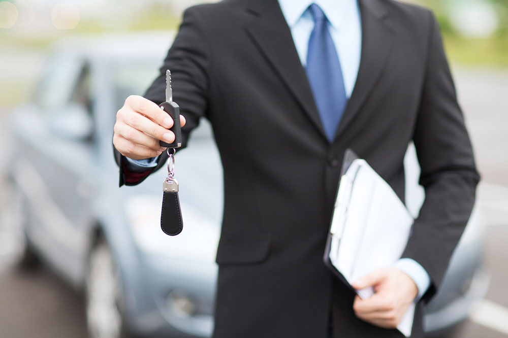Leasing a Vehicle – Advantages and Disadvantages